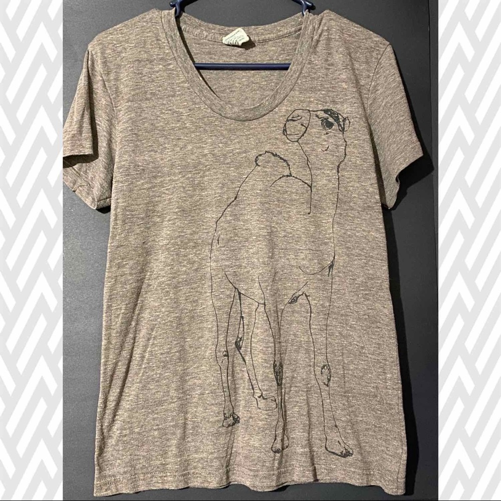Camel Tshirt